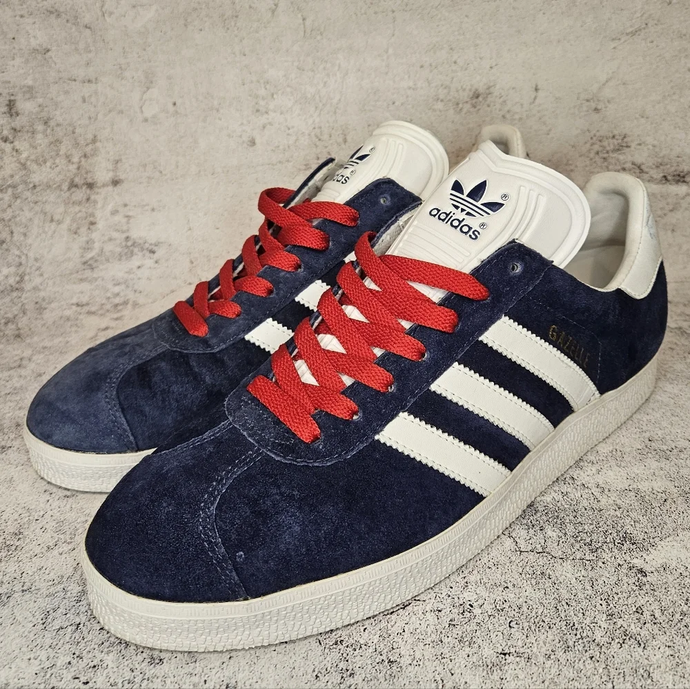 Vintage 2002 Adidas Suede Gazelles / Mens Size 10.5 / Blue & White - Picture 5 of 10